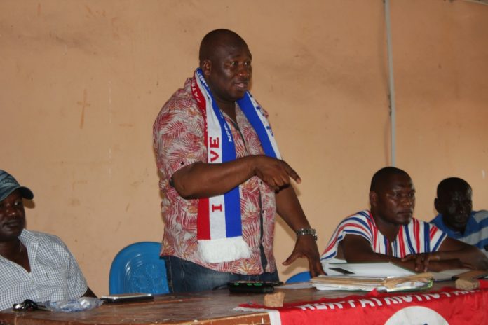 The Chiana-Paga Constituency chairman, Mohamud Adams Karimu, addressing the executives in Chiana on Friday.