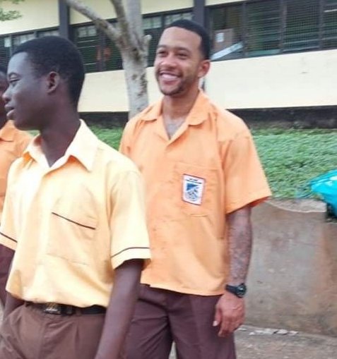 Dutch star Memphis Depay visits Deaf and Dumb School in Ghana – Dailymailgh