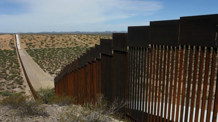 US-Mexico border wall